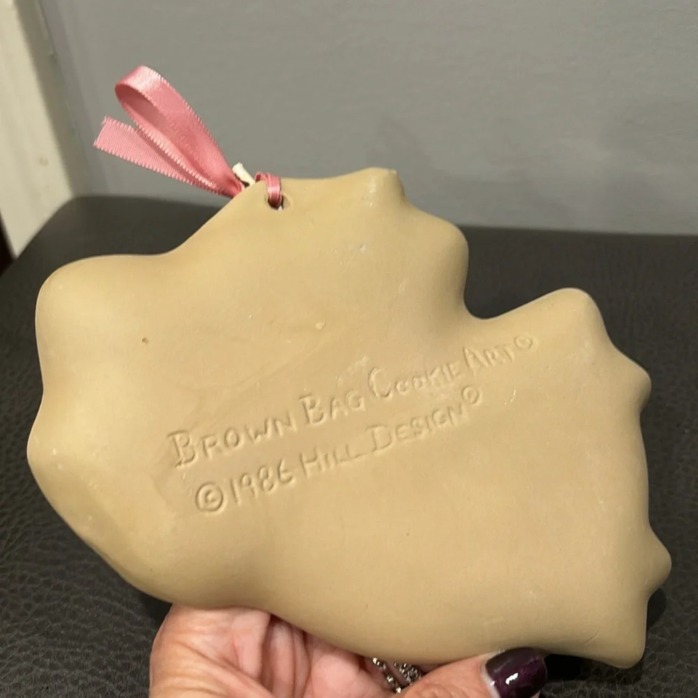VINTAGE Brown Bag Cookie Art Cookie Mold 1986 Hill Design - Angel Playing Lute